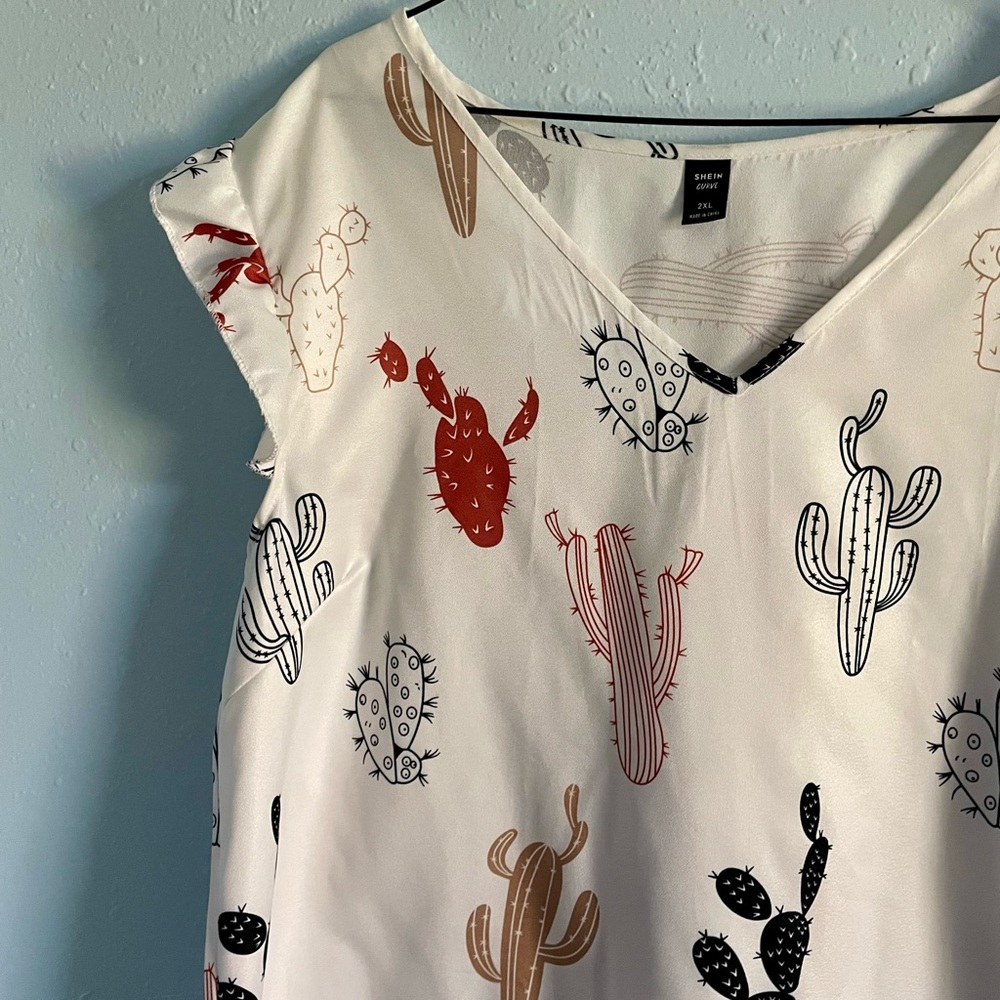 Cactus top - Picture 2 of 4